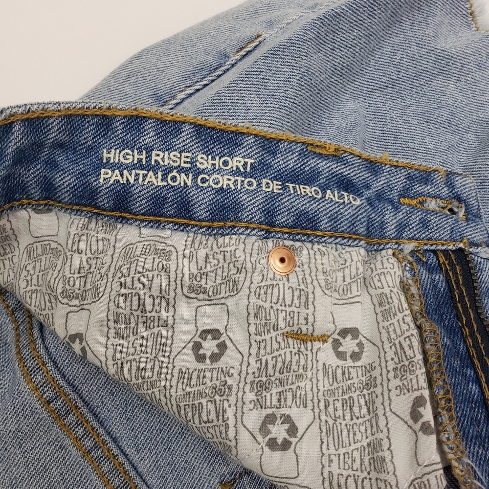 NWOT Wild Fable Jean Shorts 10 - Picture 4 of 5